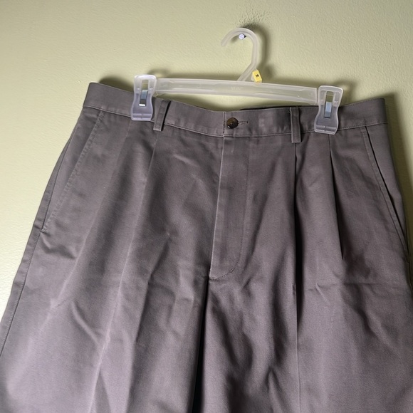 Men short pants Nordstrom army green Flat Front Shorts Casual Style - Picture 2 of 5